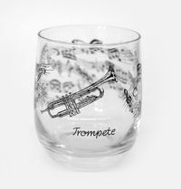 Glas mit Trompeten-Sujet